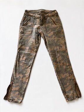 Old Navy Rockstar Camo Skinny Jeans Size 6 Zip Pocket Ankle